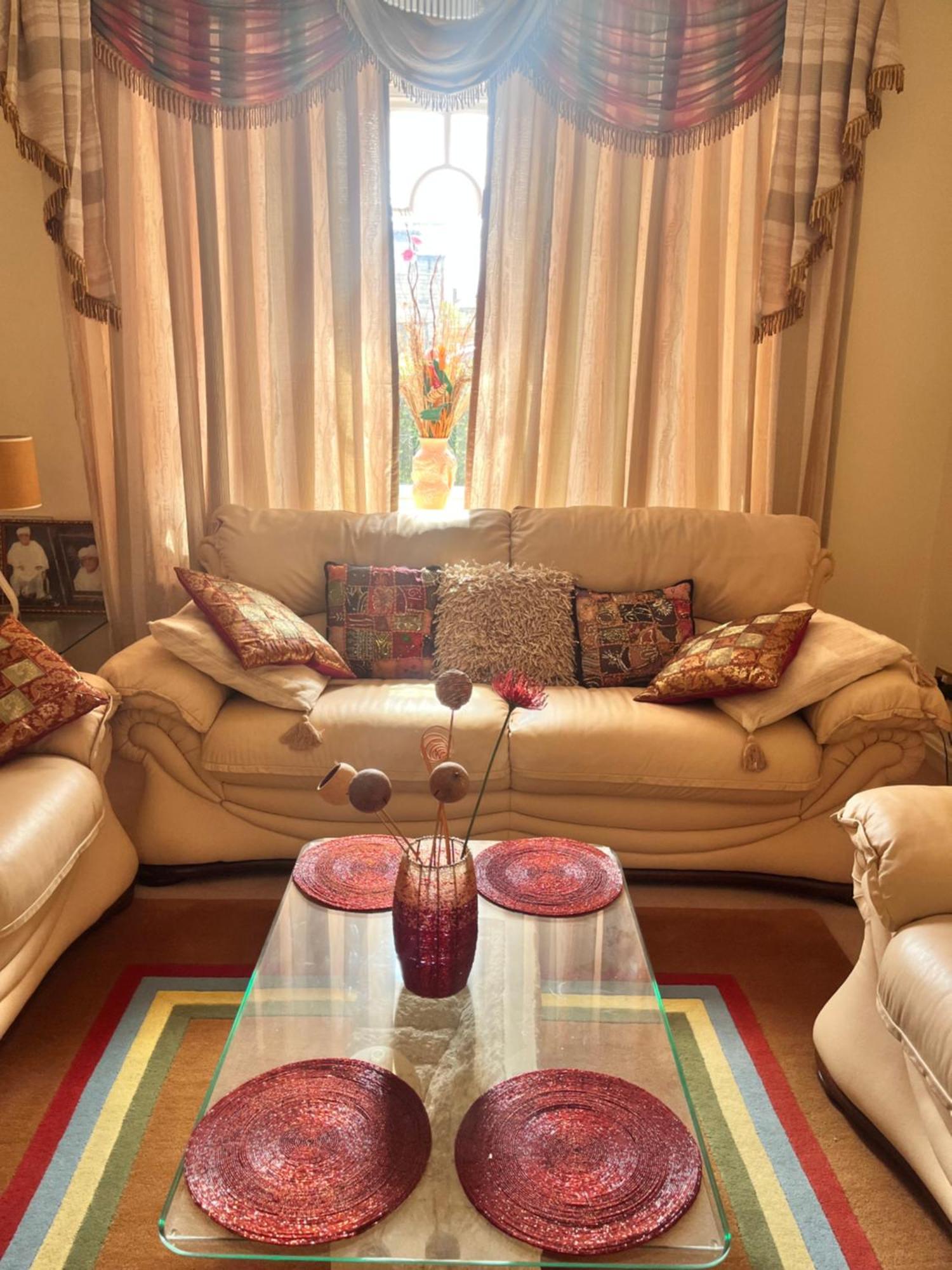 Private Room In Charming Detached House In Newington Edinburg Exteriör bild